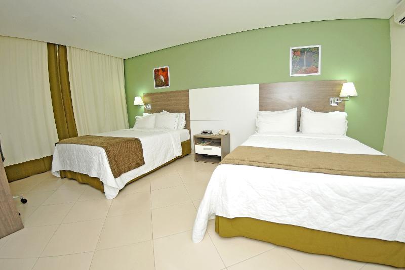 Hotel Inter Cuiaba Esterno foto
